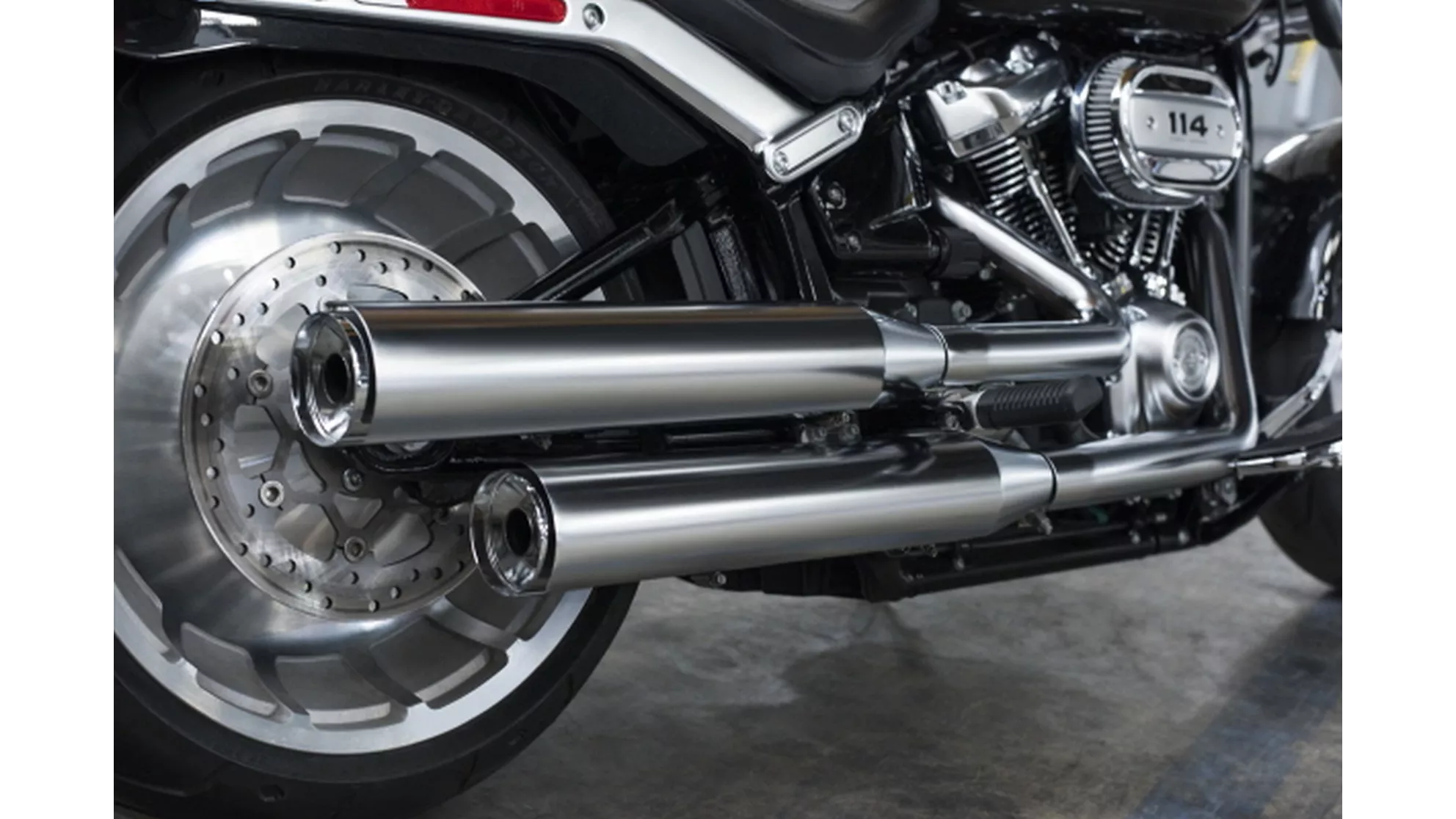 Harley-Davidson Softail Fat Boy FLFB - Image 15 Harley-Davidson Softail Fat Boy FLFB - Image 15