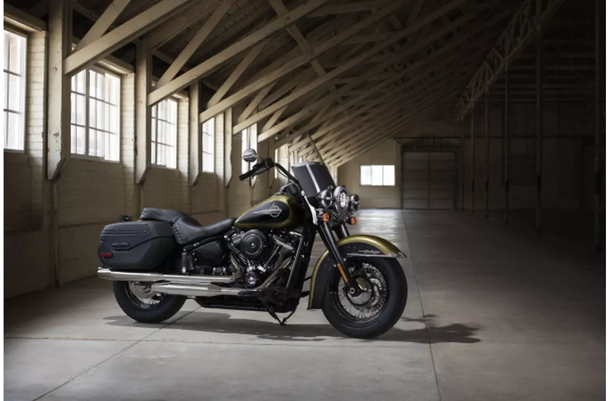 Harley-Davidson Softail Heritage Classic FLHC Harley-Davidson Softail Heritage Classic FLHC