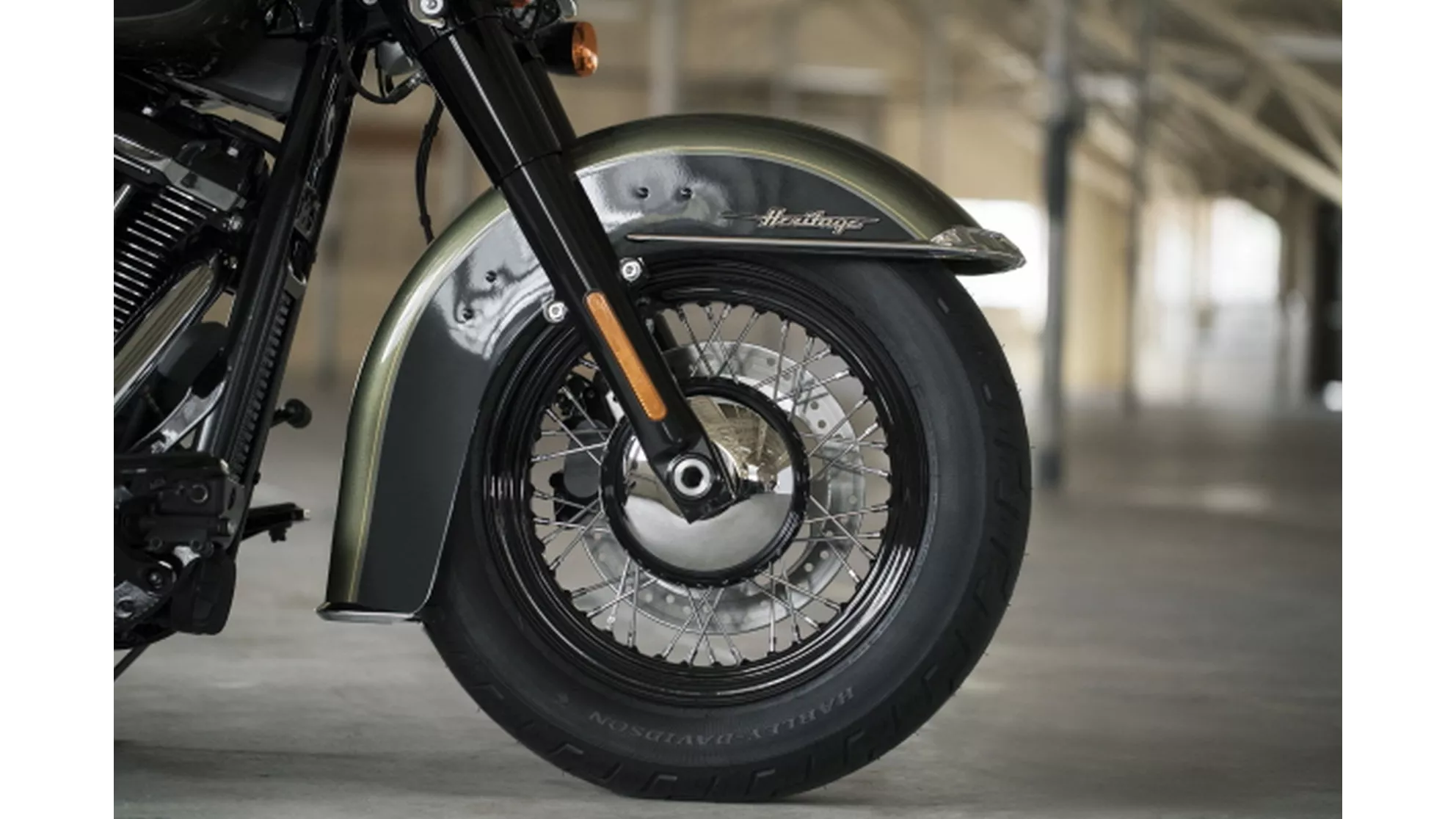 Harley-Davidson Softail Heritage Classic FLHC - Image 1 Harley-Davidson Softail Heritage Classic FLHC - Image 1