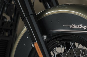 Harley-Davidson Softail Heritage Classic FLHC 2018 - Bild 4 Harley-Davidson Softail Heritage Classic FLHC 2018 - Bild 4