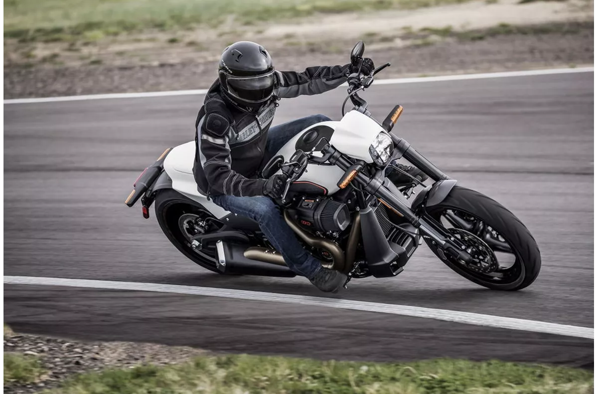 Harley-Davidson Softail FXDR 114 FXDRS Harley-Davidson Softail FXDR 114 FXDRS