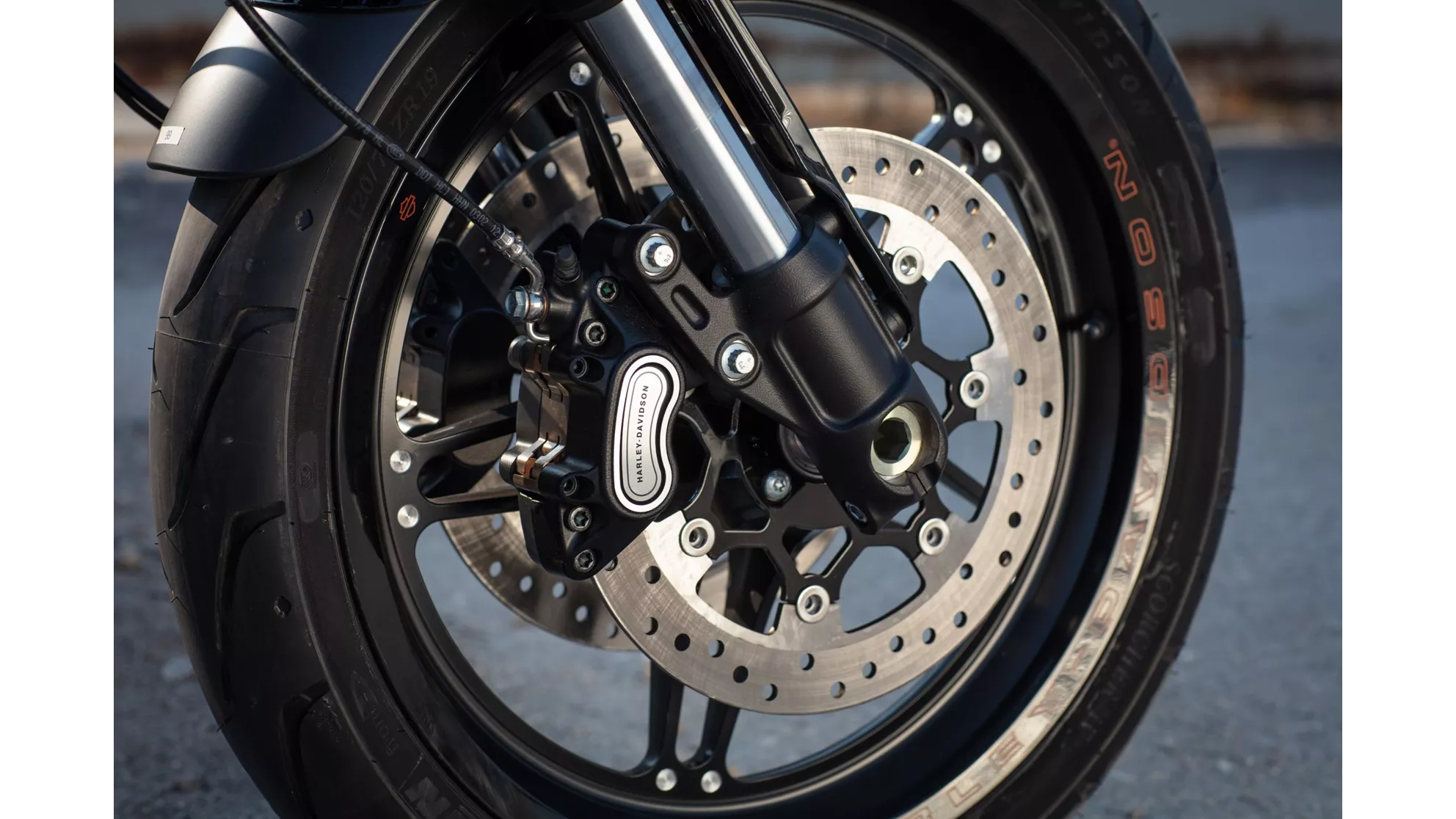 Harley-Davidson Softail FXDR 114 FXDRS - Image 13 Harley-Davidson Softail FXDR 114 FXDRS - Image 13