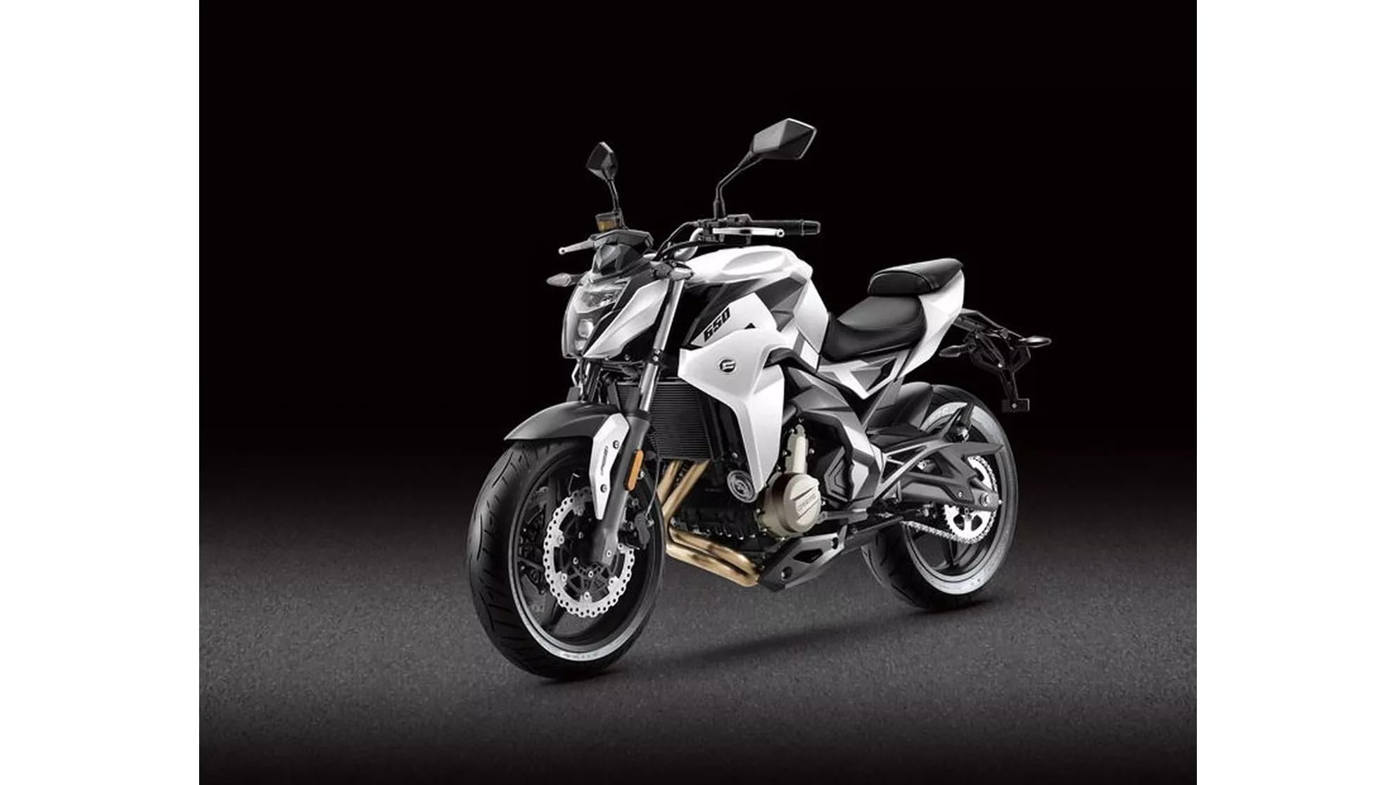 CFMOTO 650NK - Image 3 CFMOTO 650NK - Image 3