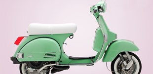 Vespa Primavera 125  2022 vs LML Star 125 4-T Automatica 2018