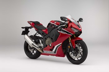 Honda CBR1000RR Fireblade 2018 - Bild 4 Honda CBR1000RR Fireblade 2018 - Bild 4