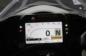 Honda CBR1000RR Fireblade 2018 - Bild 20 Honda CBR1000RR Fireblade 2018 - Bild 20