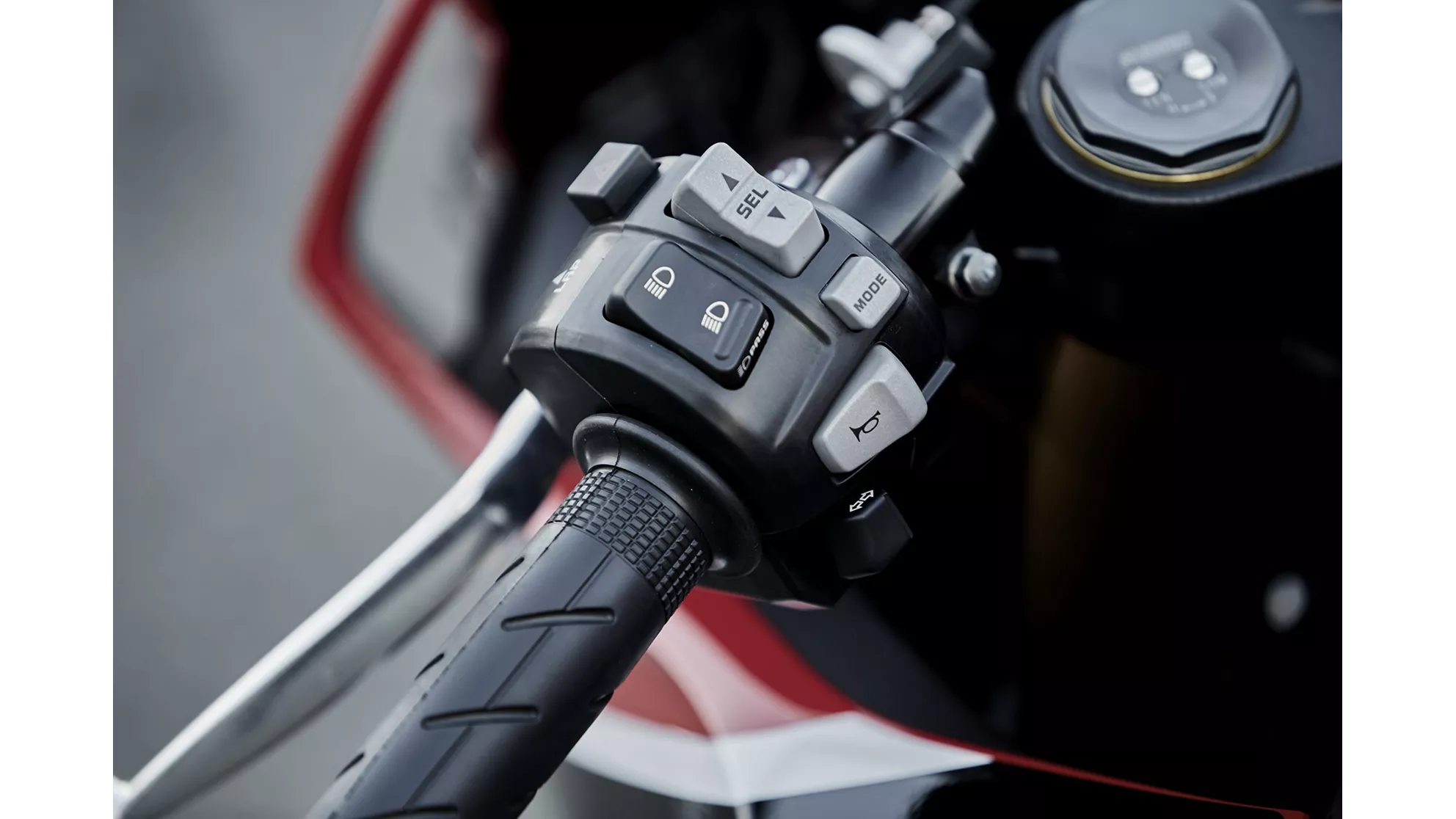Honda CBR1000RR Fireblade - Image 20 Honda CBR1000RR Fireblade - Image 20