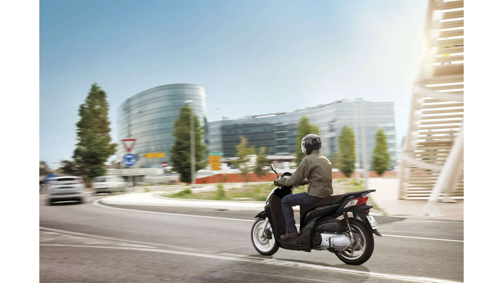 Honda SH300i - Image 8 Honda SH300i - Image 8