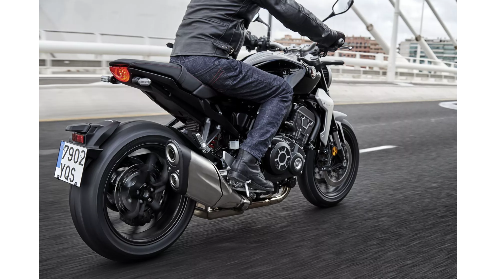 Honda CB 1000 R - Image 18 Honda CB 1000 R - Image 18