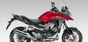 Honda NC750S 2018 vs Honda VFR800X Crossrunner 2018