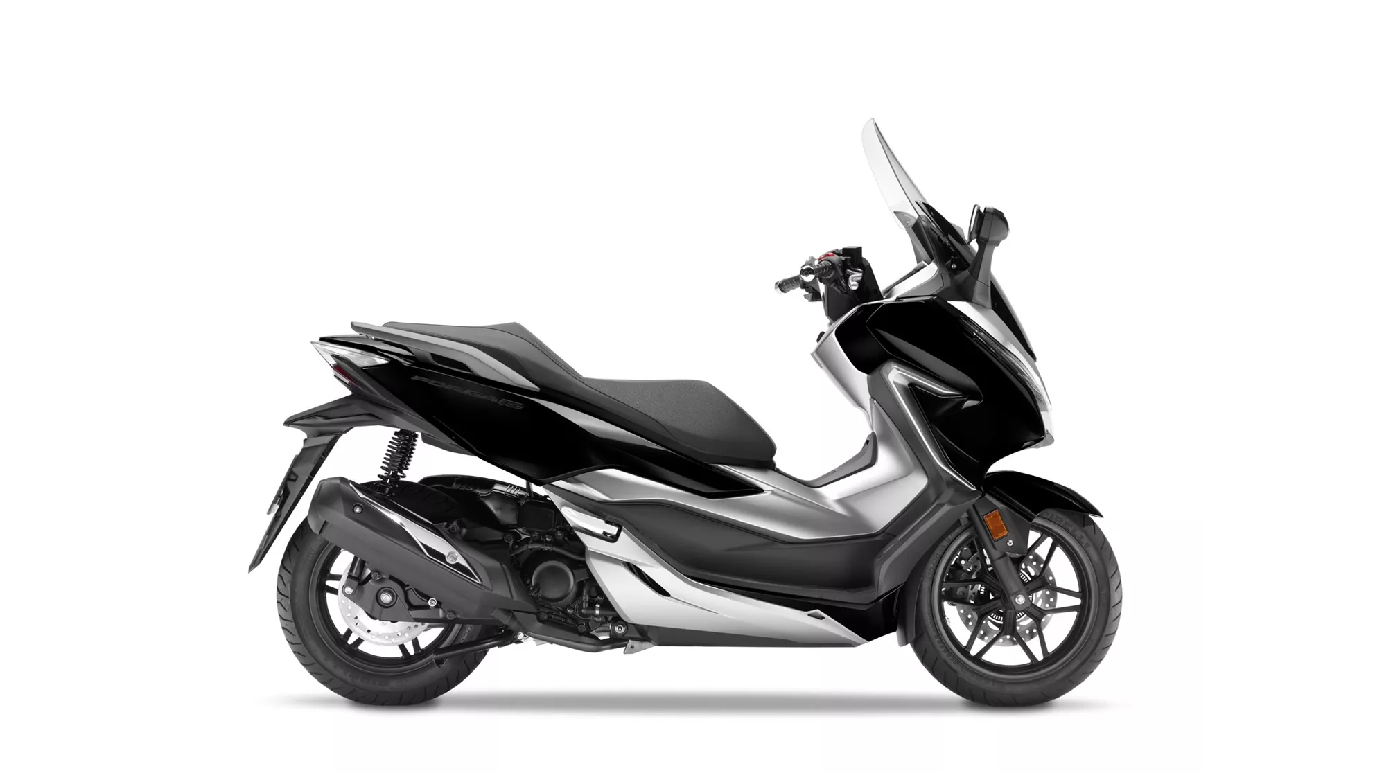 Honda Forza 300 - Image 14 Honda Forza 300 - Image 14