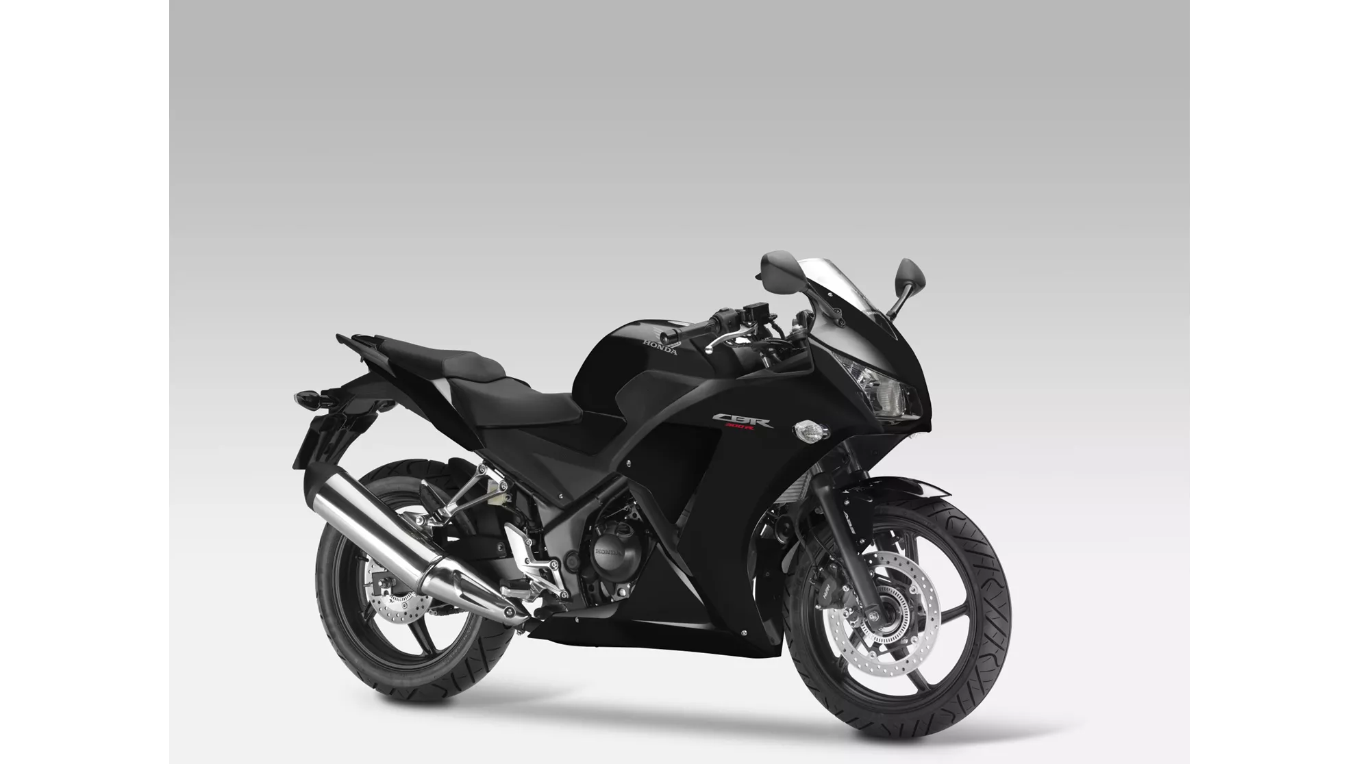 Honda CBR 300 R - Image 4 Honda CBR 300 R - Image 4