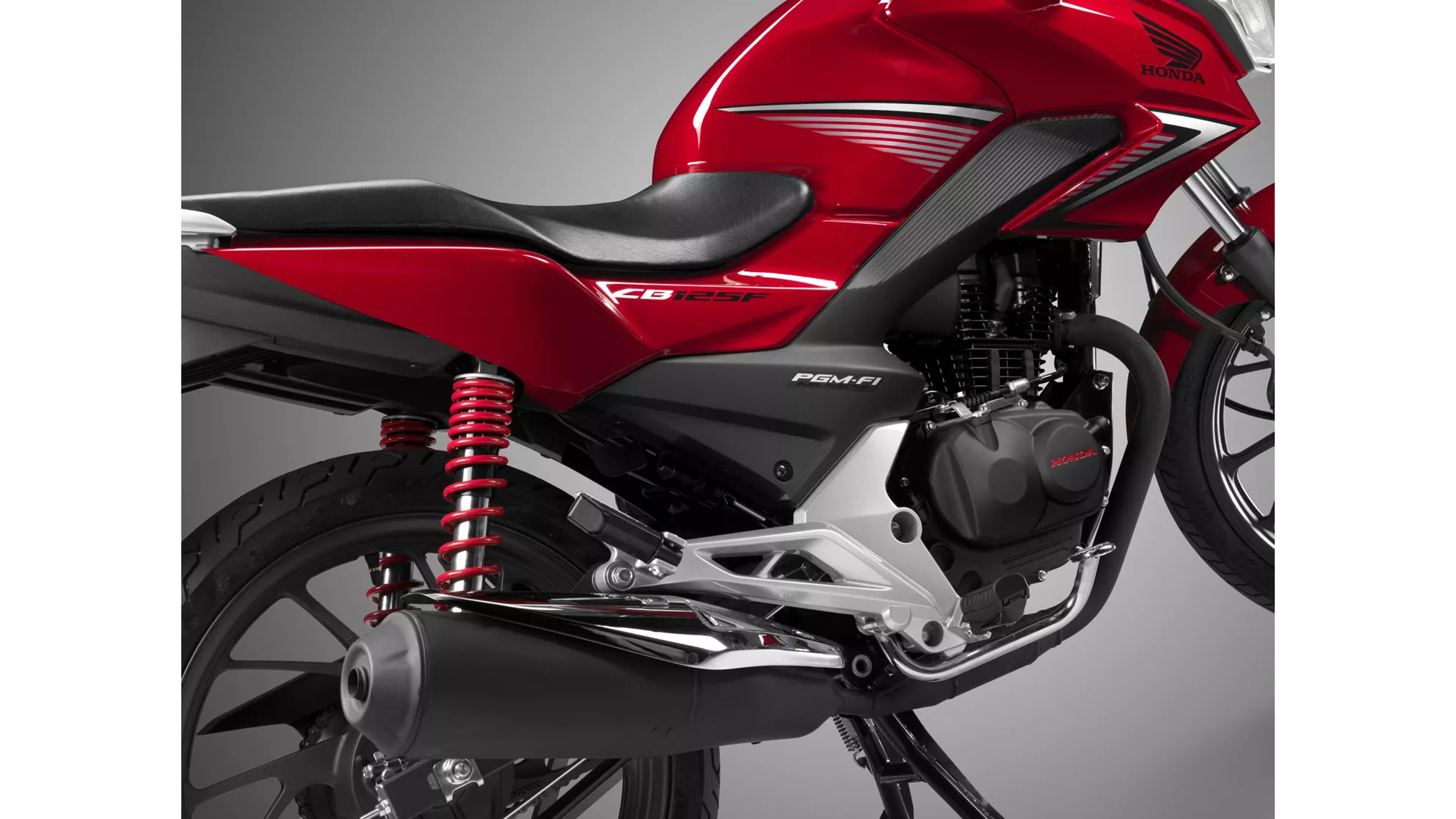 Honda CB125F - Image 11 Honda CB125F - Image 11