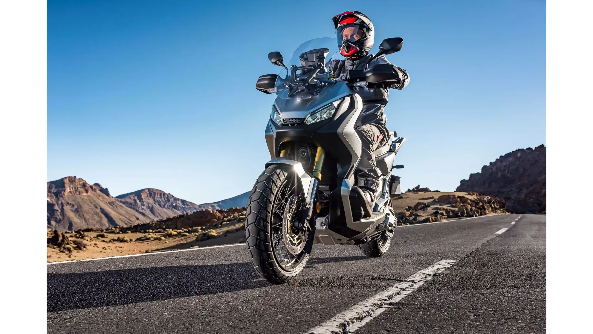 Honda X-ADV - Image 3 Honda X-ADV - Image 3