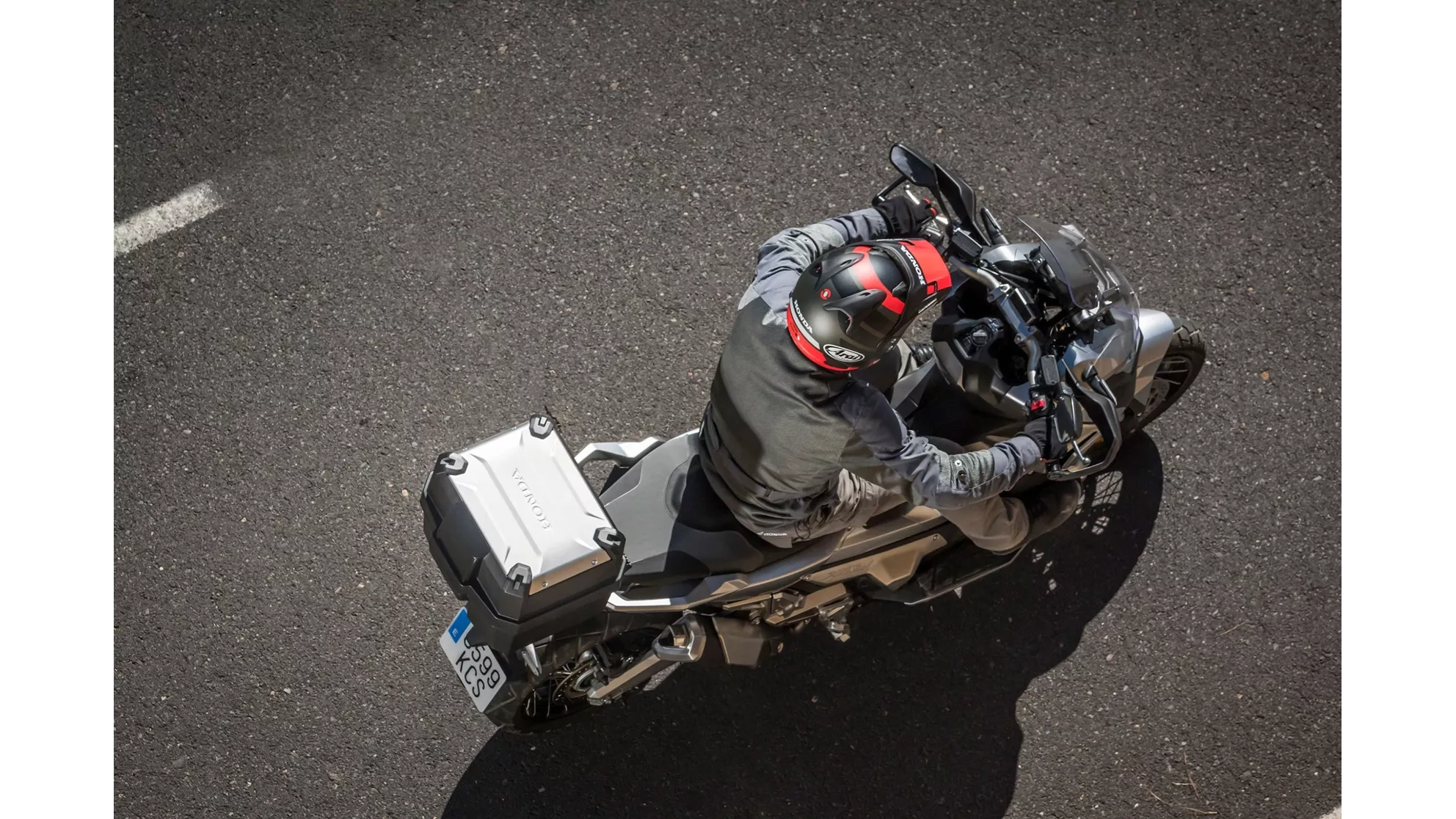 Honda X-ADV - Image 12 Honda X-ADV - Image 12