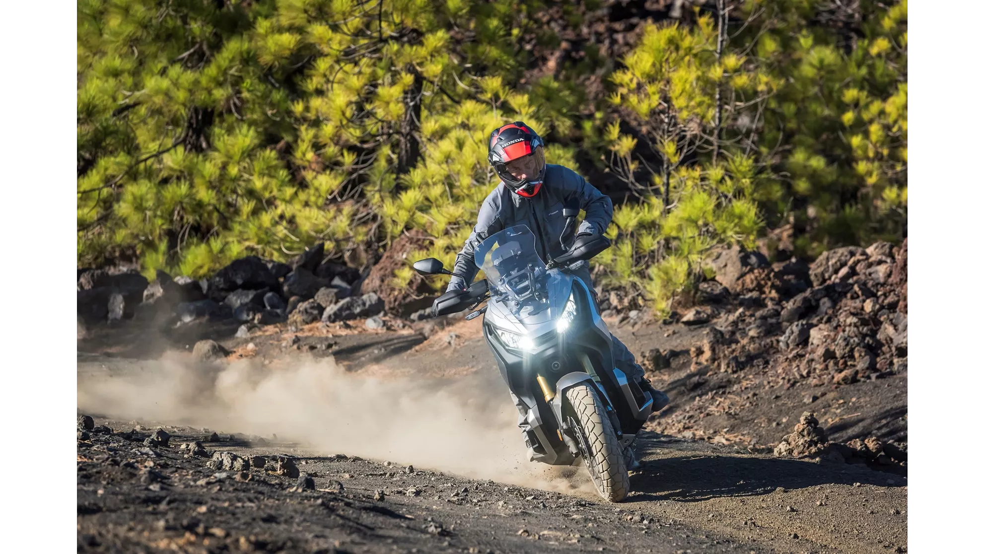 Honda X-ADV - Image 15 Honda X-ADV - Image 15