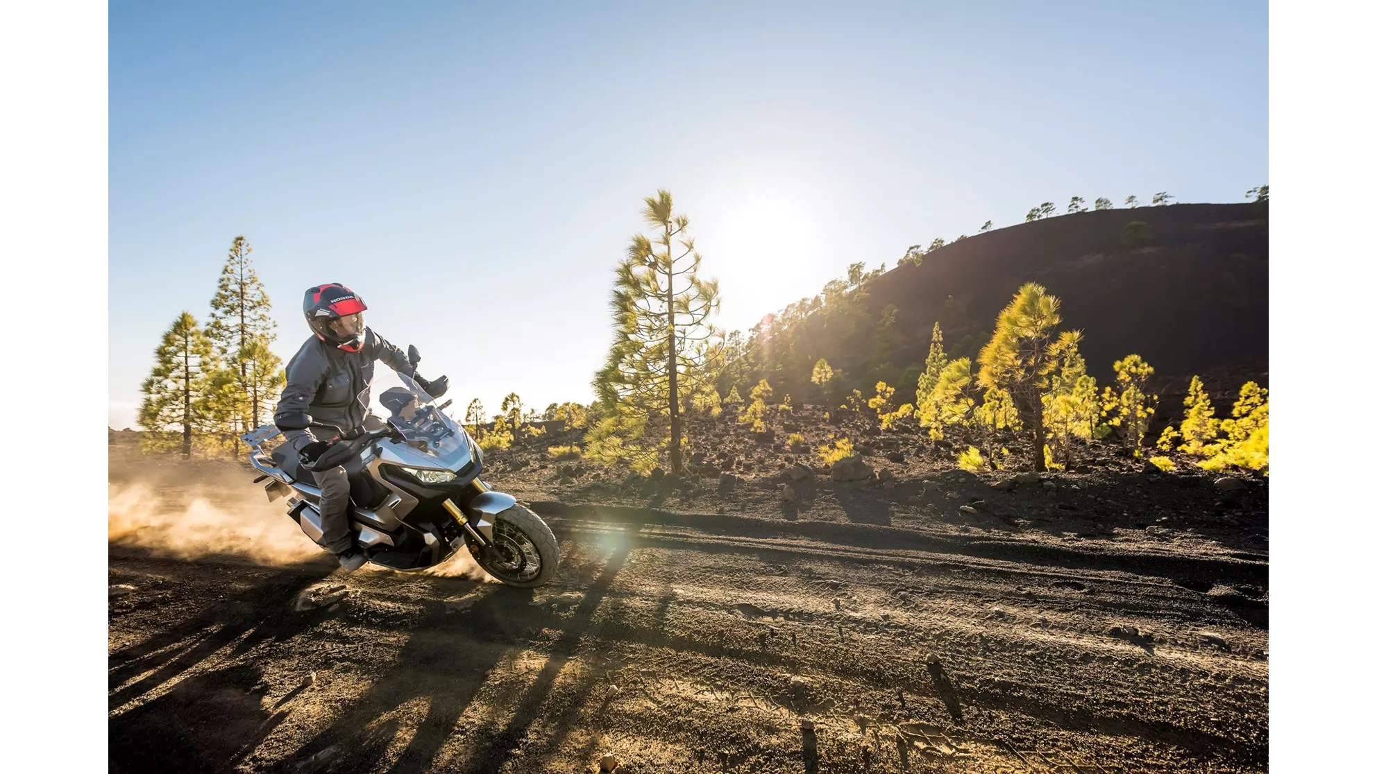 Honda X-ADV - Image 16 Honda X-ADV - Image 16