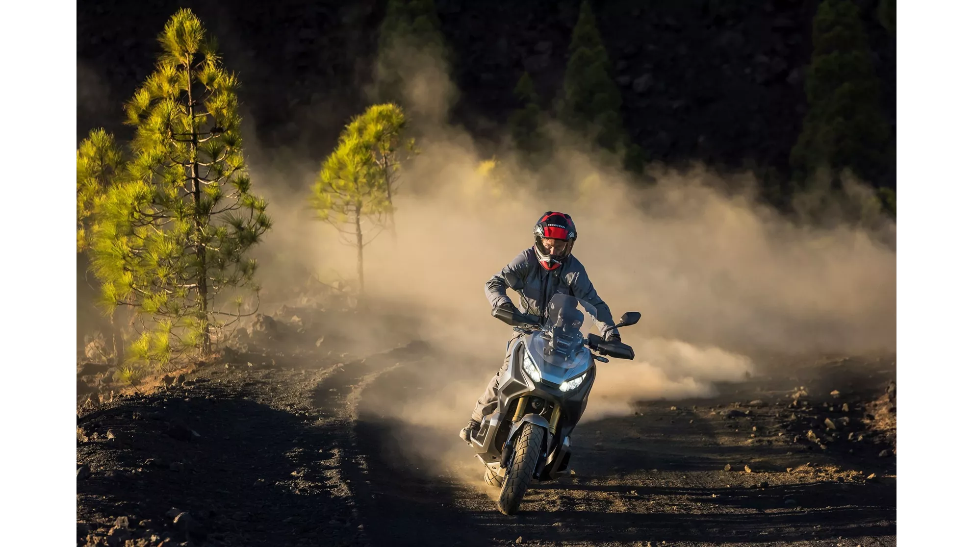 Honda X-ADV - Image 19 Honda X-ADV - Image 19