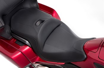 Honda GL 1800 Goldwing Tour DCT 2018 - Bild 8 Honda GL 1800 Goldwing Tour DCT 2018 - Bild 8