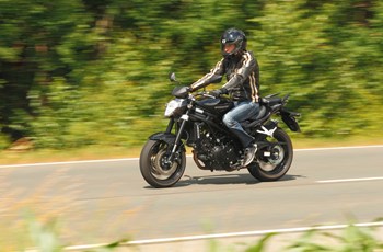 Hyosung GT 650i Naked 2018 - Bild 4