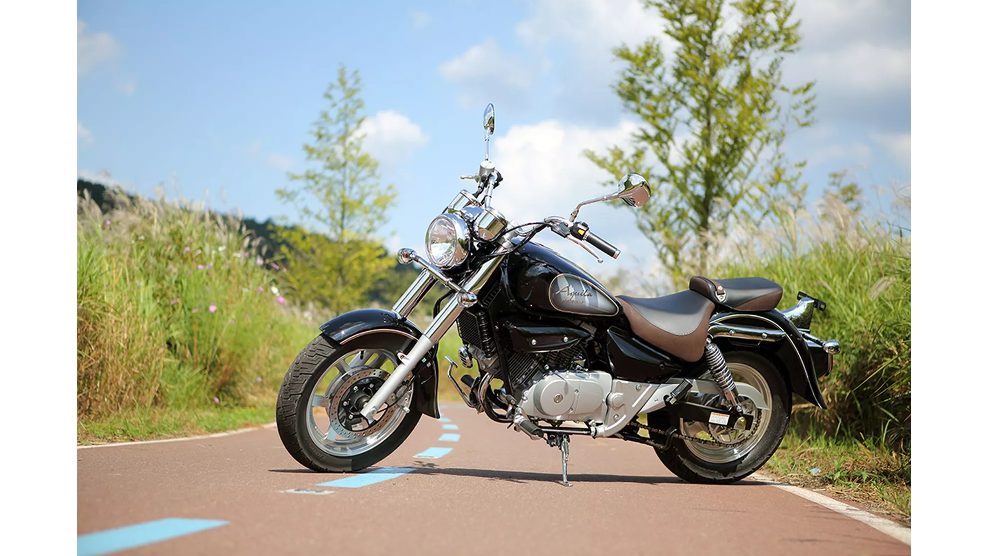 Hyosung GV 250i Classic - Image 1 Hyosung GV 250i Classic - Image 1