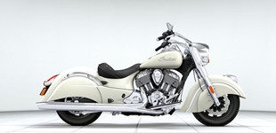 Indian Chief Classic 2018 vs Harley-Davidson Softail FXDR 114 FXDRS 2019