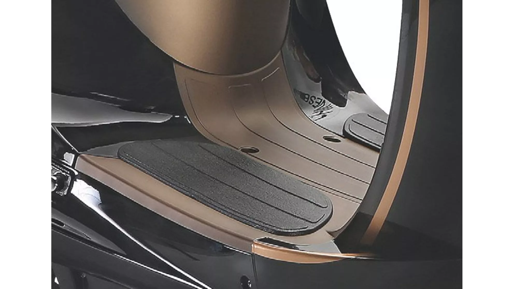 Tauris Piccadilly 50 - Image 2 Tauris Piccadilly 50 - Image 2