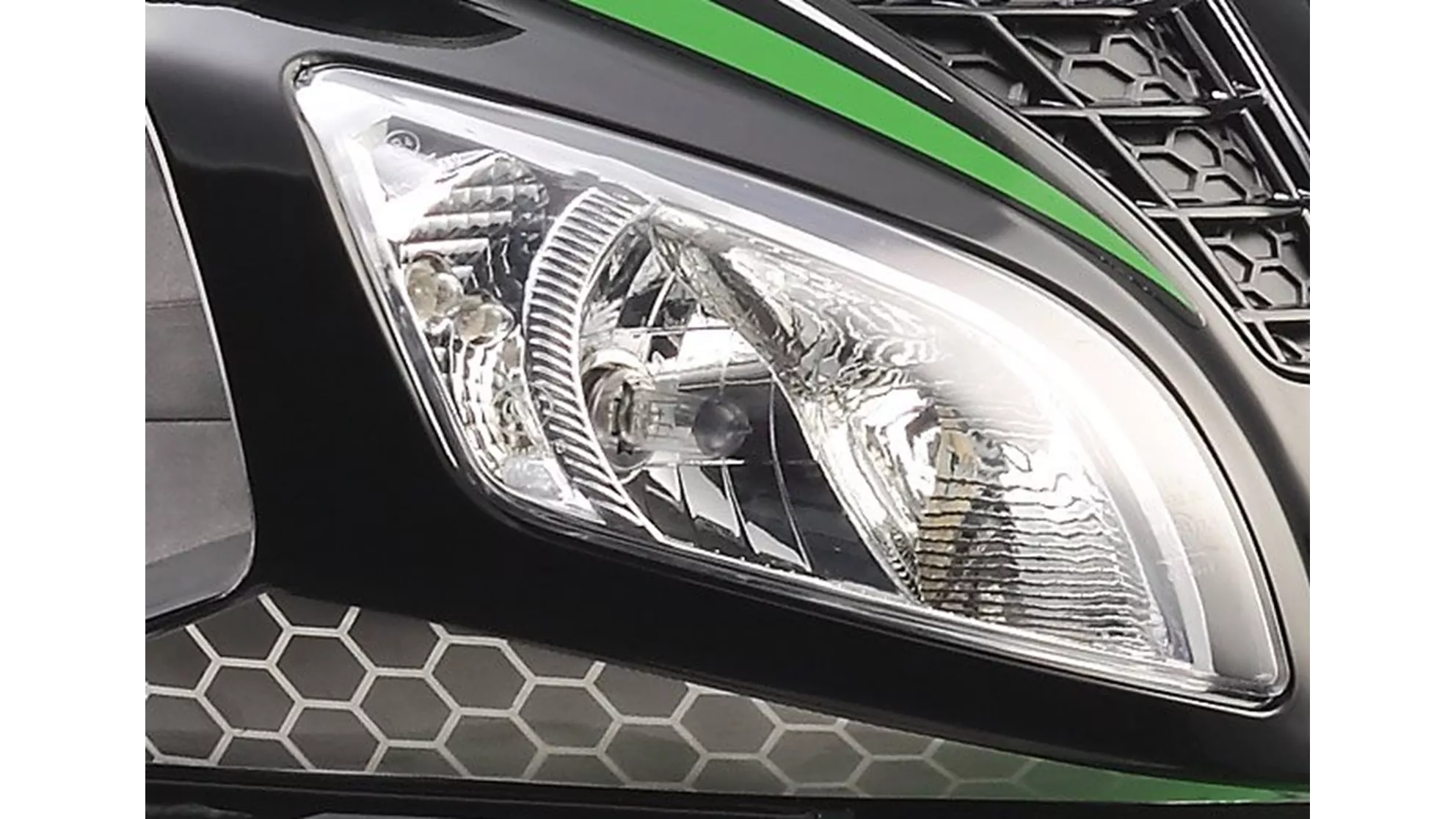 Tauris Estoril 50 - Image 2 Tauris Estoril 50 - Image 2