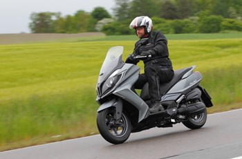 Kymco Downtown 125i 2018 - Bild 2 Kymco Downtown 125i 2018 - Bild 2