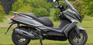 Kymco Downtown 125i 2018 vs Honda SH125i 2022