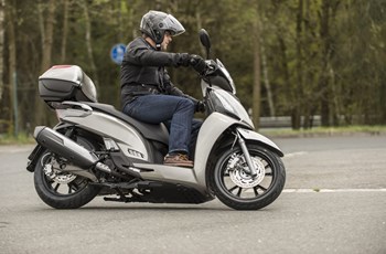 Kymco People GT 300i 2018 - Bild 4 Kymco People GT 300i 2018 - Bild 4