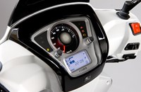 Kymco People GT 125i 2018 - Bild 9 Kymco People GT 125i 2018 - Bild 9