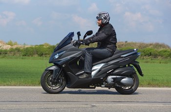 Kymco Xciting 400i ABS 2018 - Bild 5 Kymco Xciting 400i ABS 2018 - Bild 5
