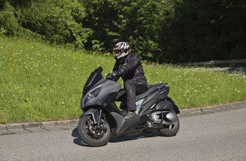Kymco Xciting 400i ABS 2018 - Bild 19 Kymco Xciting 400i ABS 2018 - Bild 19