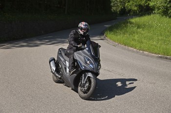 Kymco Xciting 400i ABS 2018 - Bild 27 Kymco Xciting 400i ABS 2018 - Bild 27