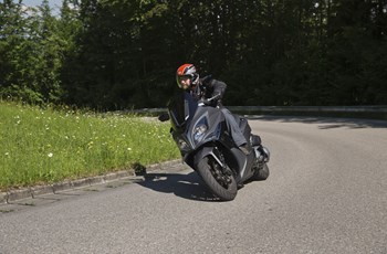 Kymco Xciting 400i ABS 2018 - Bild 31 Kymco Xciting 400i ABS 2018 - Bild 31