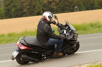 Kymco Downtown 350i 2018 - Bild 13 Kymco Downtown 350i 2018 - Bild 13