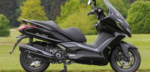 Kymco Downtown 350i 2018 vs Yamaha XMAX 125 2021