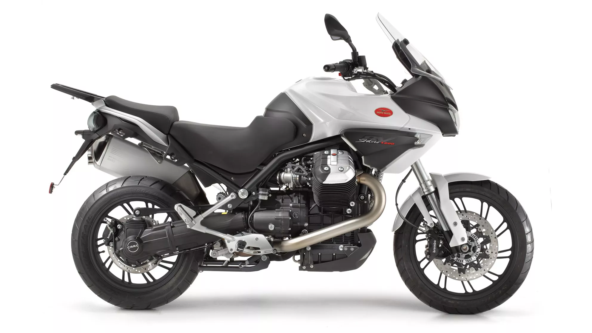 Moto Guzzi Stelvio 1200 8V - Image 3 Moto Guzzi Stelvio 1200 8V - Image 3