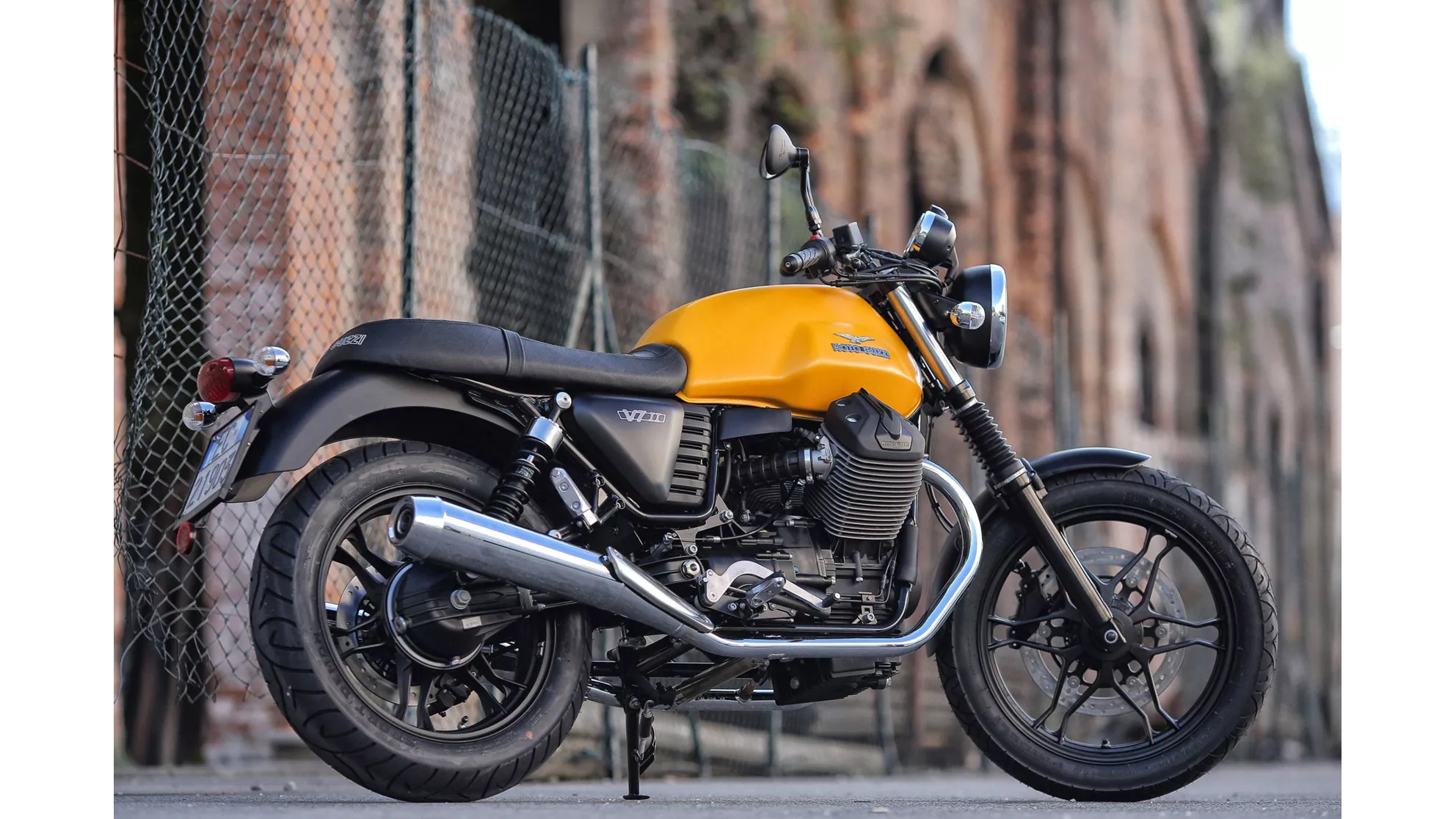 Moto Guzzi V7 II Stone - Image 9 Moto Guzzi V7 II Stone - Image 9