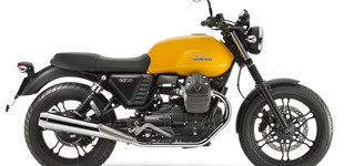 Triumph Speed 400 2024 vs Moto Guzzi V7 II Stone 2018