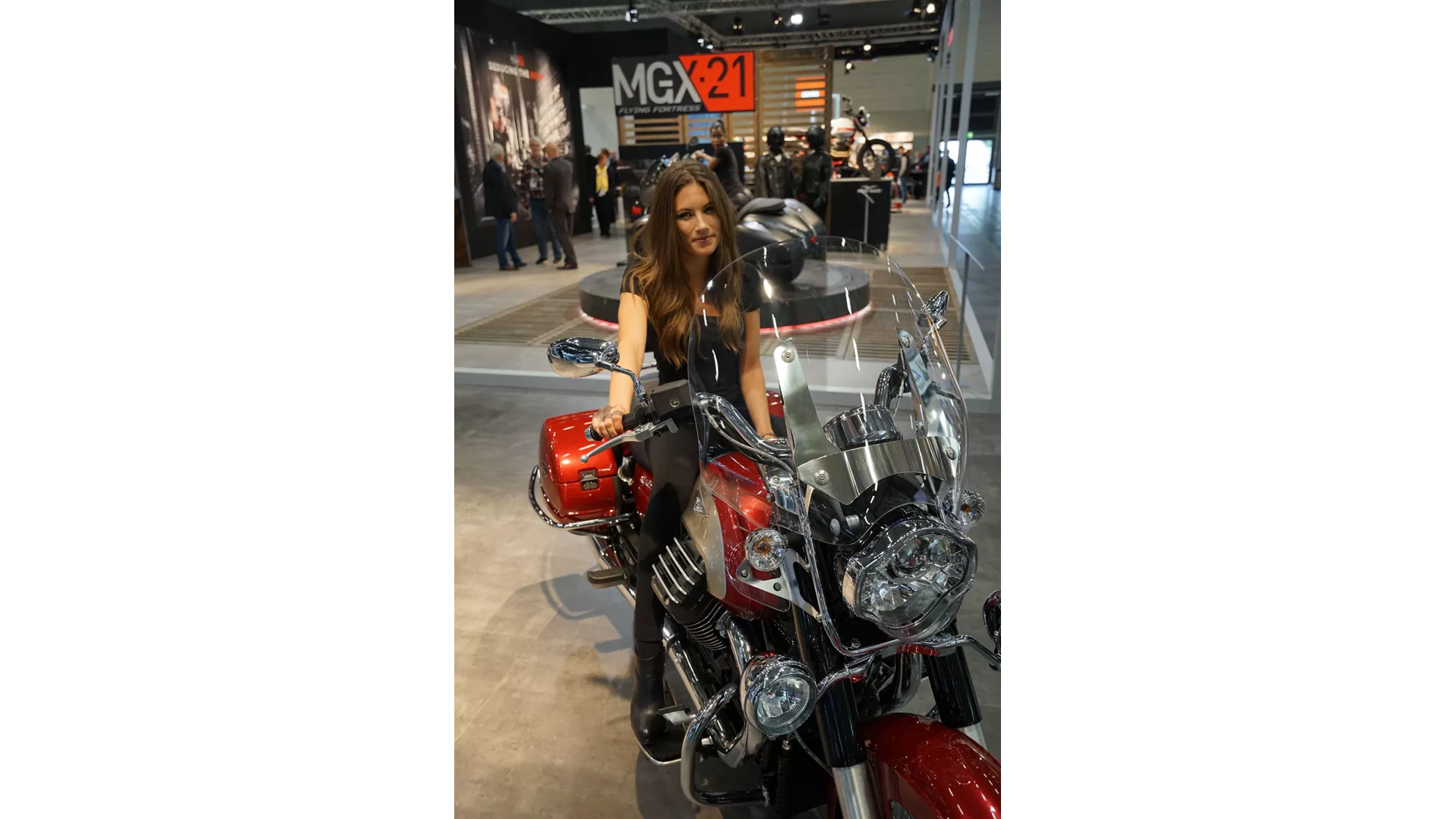 Moto Guzzi California 1400 Touring SE - Image 6 Moto Guzzi California 1400 Touring SE - Image 6