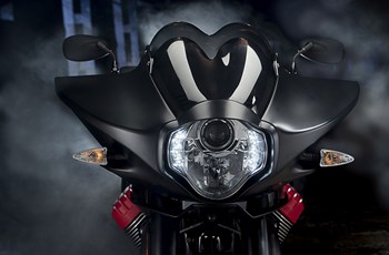 Moto Guzzi MGX-21 2018 - Bild 25 Moto Guzzi MGX-21 2018 - Bild 25