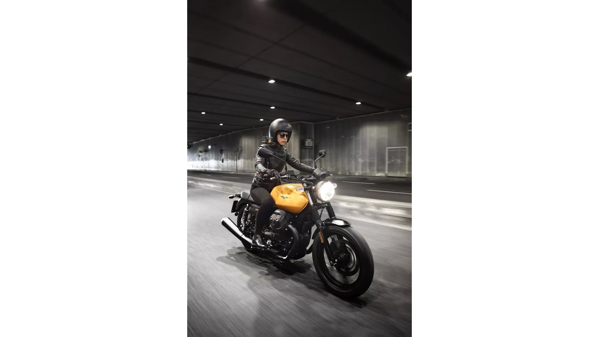 Moto Guzzi V7 III Stone - Image 4 Moto Guzzi V7 III Stone - Image 4