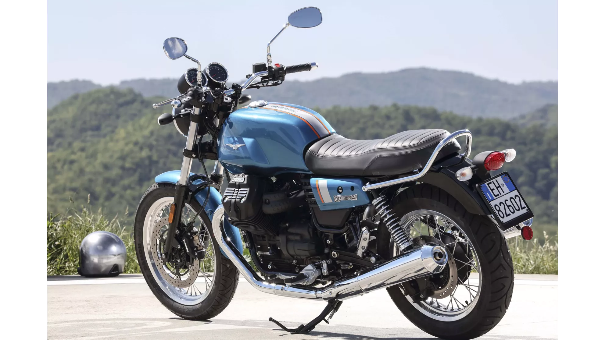 Moto Guzzi V7 III Special - Image 2 Moto Guzzi V7 III Special - Image 2