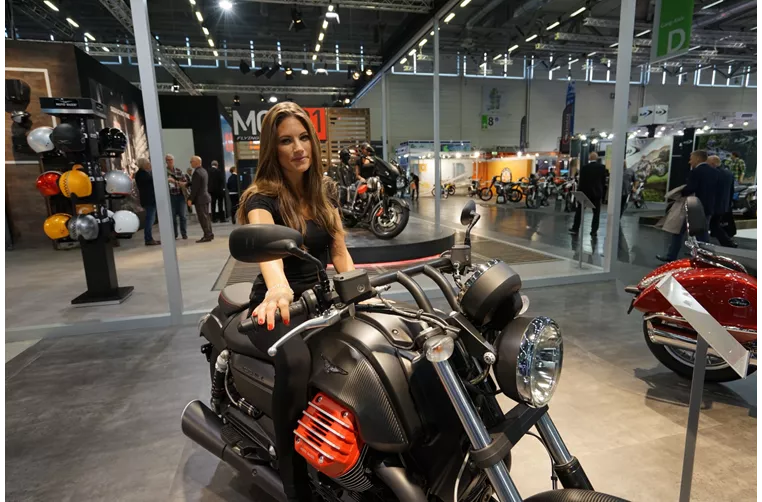 Moto Guzzi California 1400 Audace Carbon 2018