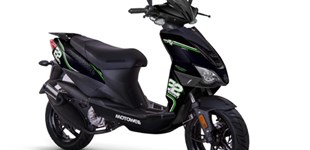 Motowell Magnet RS 2018 vs Kawasaki Ninja ZX-10R 2009