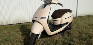 Motowell Retrosa 125 II 2018 vs Zündapp Bella R 125 2020