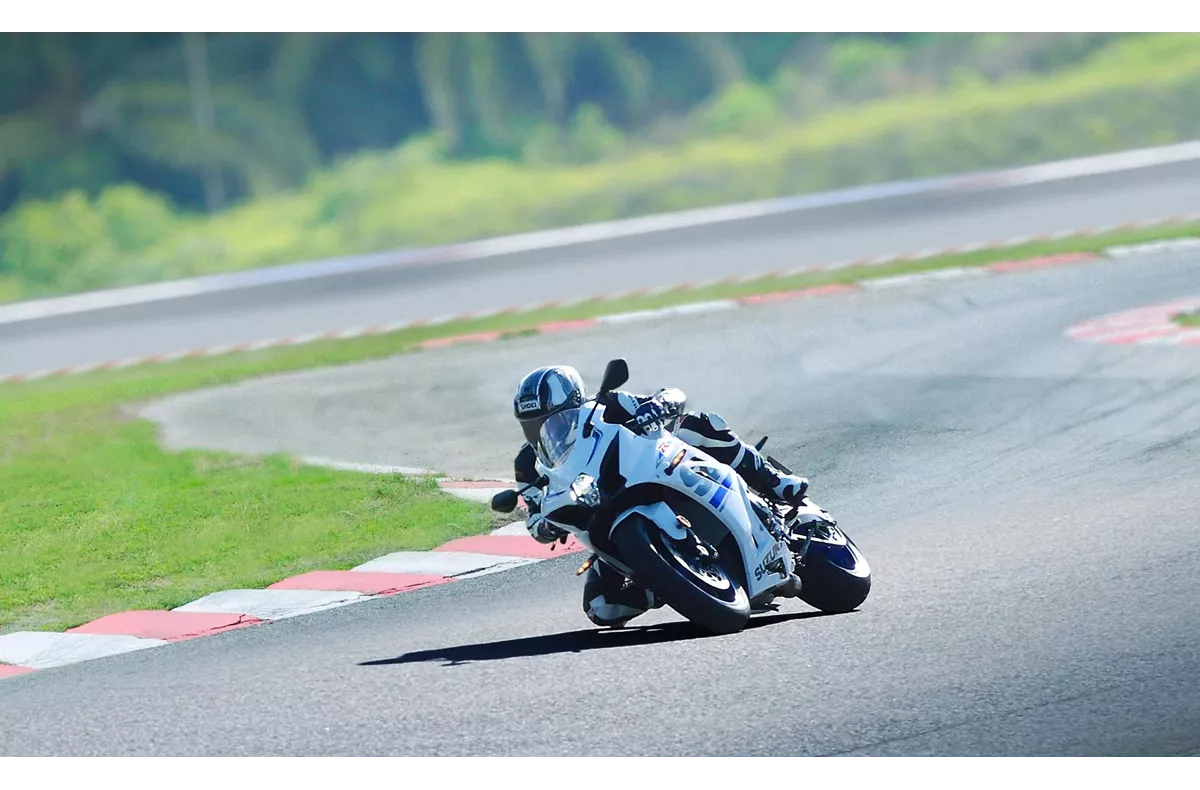 Suzuki GSX-R 1000 Suzuki GSX-R 1000