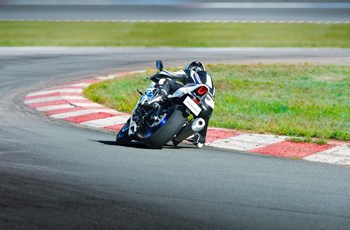 Suzuki GSX-R 1000 2018 - Bild 4 Suzuki GSX-R 1000 2018 - Bild 4